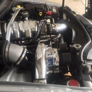 Meet your Posher, Manuel